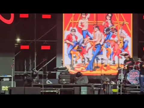 Wawali Bengkulu Ronny Tobing Bersama Slank Berangkat Umroh 