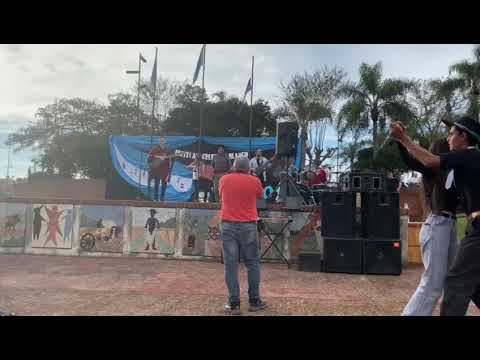 Cristian y Alejandro Schunke. En la plaza de 25 de Mayo Misiones. Si querés contratarnos. 3755819190