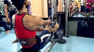 preview picture of video 'Back workout in RK . Helth club nathdwara'