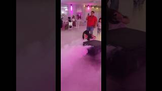 Download lagu Soplamos efecto de humo en Quinceañera #rumbatony #misquince #quinceañera #15años #quince mp3