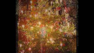 Es ist ein Ros entsprungen -  Lo, How a Rose Eer Blooming - Christmas song in German and English