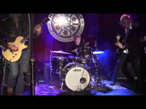 Martini Bros. LIVE at The Abbey Bar. Peter Gunn