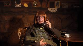 POLYCOOL ~ Log Lady (CLIP OFFICIEL)