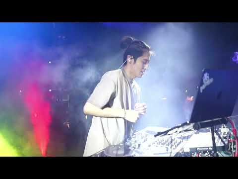 [FULL LIVE] DJ Panda at Blue Fire Beach Club Batam - TikTok! | 16 Oktober 2025, 22:33 WIB
