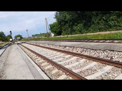 ÖBB 5047 058 2 von Wien Hbf kommend fährt ein in den Bahnhof Traiskirchen Aspangbahn um 15:58