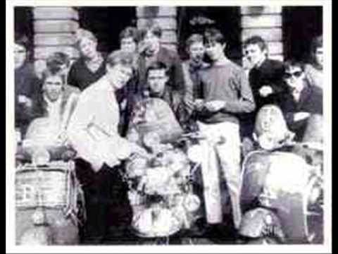 Patsy with Lynn Tait & The Jets - A Man is Two faced.wmv