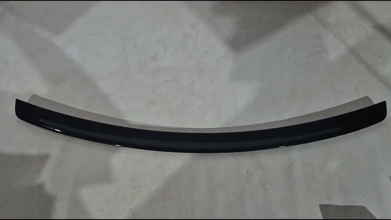 Mercedes CLS C218 2011-2018 гг. Спойлер DPT (Черный Глянец) Video 1