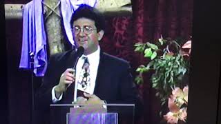 Carlos Calera Canta el Testimonio de Watchman Nee