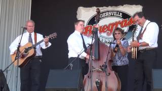 JANET MCGARRY &amp; WILDWOOD - THE FAMILY BIBLE live 2013