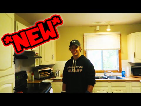 NEW UNIVERSITY HOUSE TOUR!!