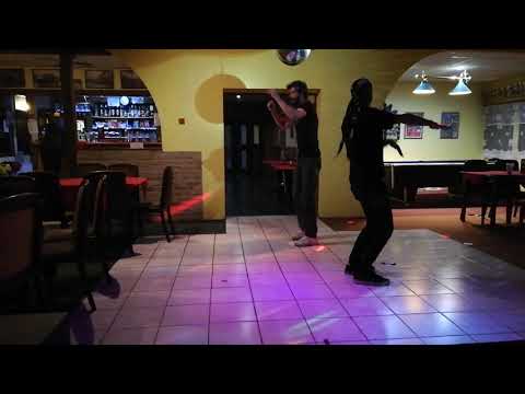 MACARENA Alex Ondrášek vs. Tomášek 😂😂😂