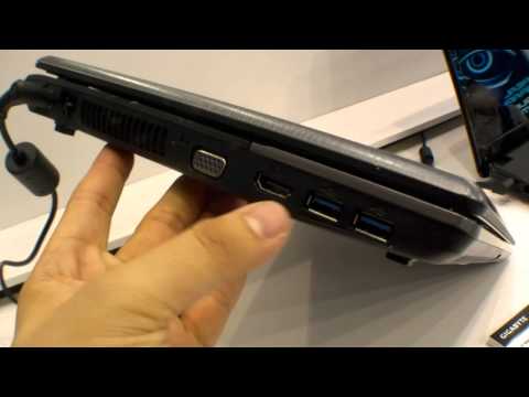 Gigabyte Q2442 Hands On