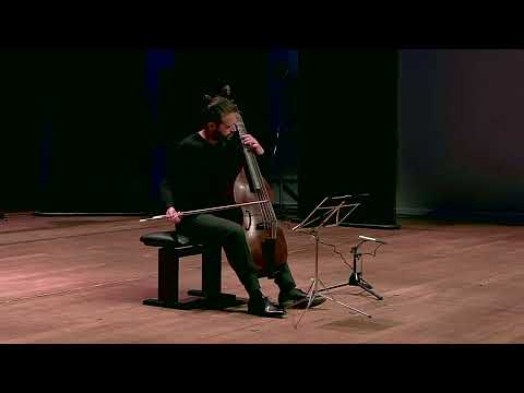 Sainte Colombe le père, Chaconne / François Joubert-Caillet, bass viol