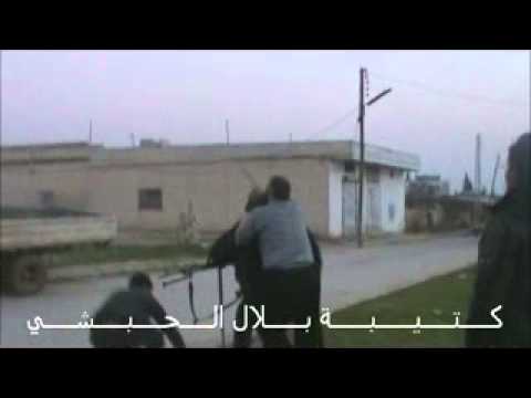 التصدي للطيران الحربي بالدوشكا في بلدة كفرزيتا في ريف حماة من قبل كتيبة بلال الحبشي