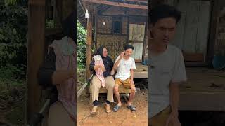 Download lagu gimna mau solat jumaat orang begini pakaian nya#comedy#lucu#shortvideo#short mp3 Download lagu gimna mau solat jumaat orang begini pakaian nya#comedy#lucu#shortvideo#short mp3