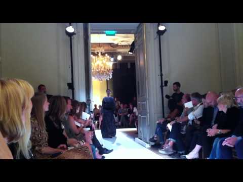 Yves Saint Laurent Spring Summer 2012 ／ イヴ・サンローラン 2012春夏