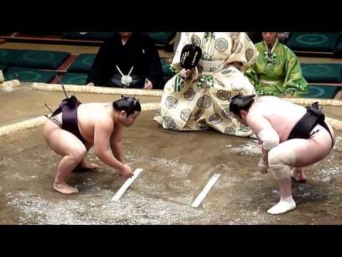 Satoyama (0-3) - Kokkai (3-0) , Sumo : Natsubasho 2012