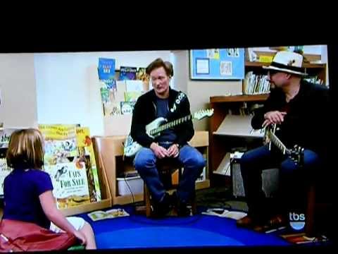 Teaching Kids Chicago Blues.MOV