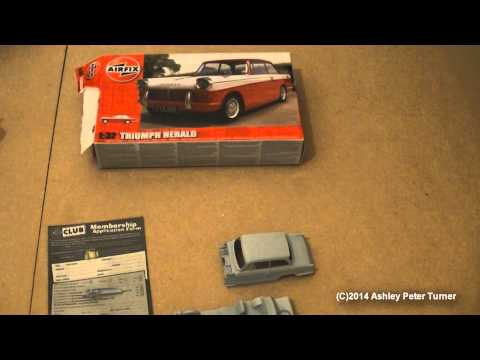 Airfix Triumph Herald 1959 Sedan (1/32 scale) Video 2 (Construction Progress) HD