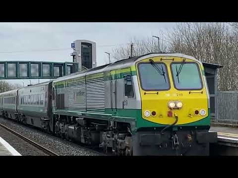 Irish Rail Class 201/MK4, Passing, Monasterevin
