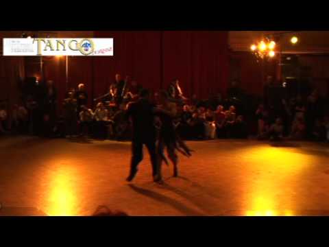  Roberto Herrera  and  Silvana Capra  are  dancing  to  the  milonga  "  El Lloron  "