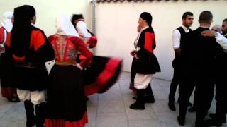 preview picture of video 'Tenore Santu Predu Folk Nuoro 2014'