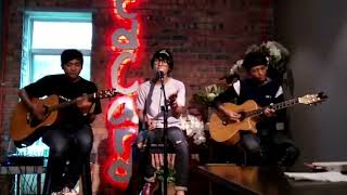 Download lagu Saling Merindu - Ashral Hassan live at En.Mimpi Gathering 2017 mp3 Download lagu Saling Merindu - Ashral Hassan live at En.Mimpi Gathering 2017 mp3