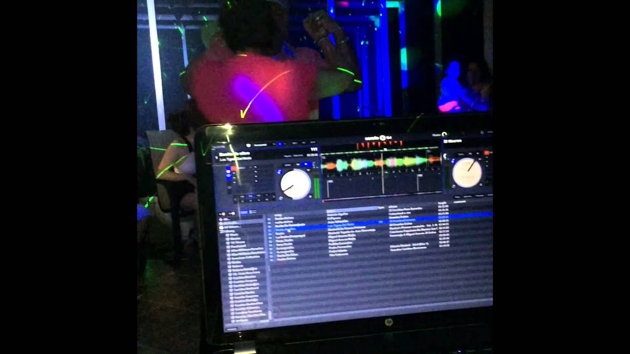 Hire DjLatinoBeats Mobile DJ in Orlando, Florida