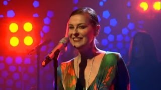 Lisa Stansfield - 'Carry On' on The Late Late Show
