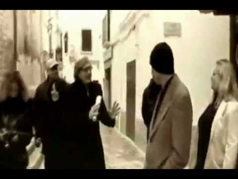 TWO FINGERZ - CAPRA ft CAPAREZZA (OFFICIAL VIDEO)