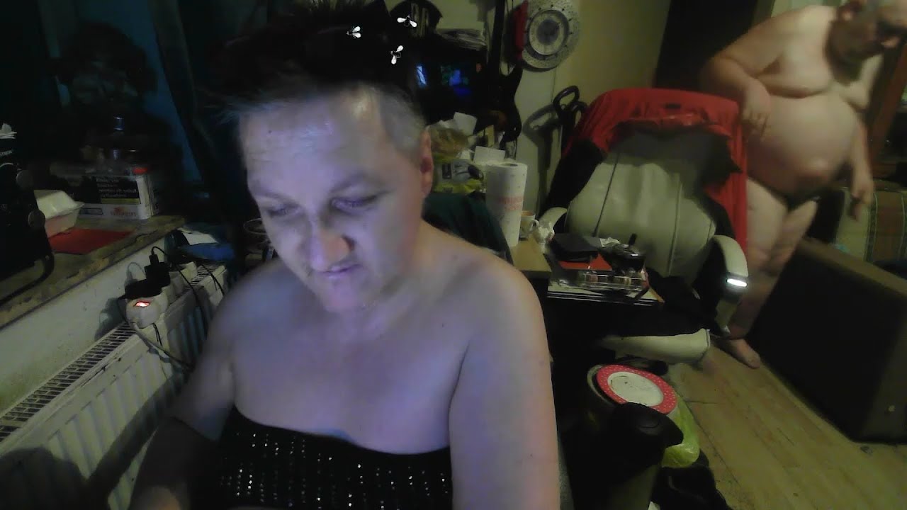 Basti ist ein Sklave - Stream Highlights Team Seelman