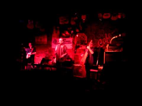 Carlos del Junco at the Rum Boogie Cafe