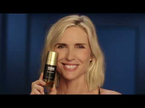 YouTube video tootest ISDIN RETINAL INTENSE NÄOSEERUM 50ML