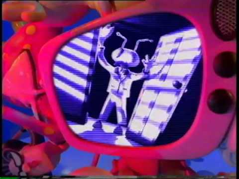 Wotsits Golden Wonder Is that a bare cub or wot?