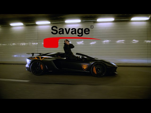 Video zu 'Savage' ansehen