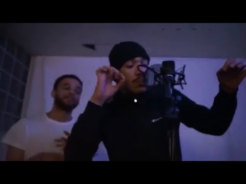 Young Eannz X KELV!N - 4AM In Frankfurt