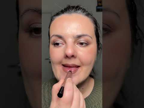 Cool tone brown lip combo Makeup forever endless cacao & Mac dazzle lips Gem stone #lipcombo