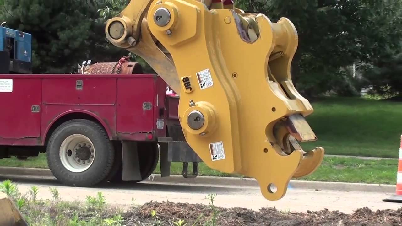 Paladin Hydraulic Coupler Safety