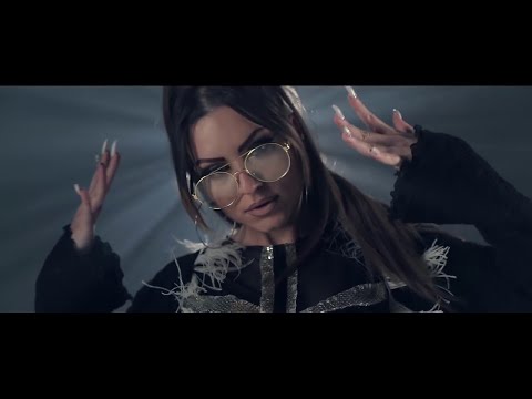 Costel Biju - Vorbesc singur pe strada (oficial video) 2018