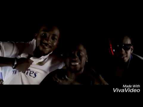 2Bto ft Dr Keb (video clip) par Loup Booy
