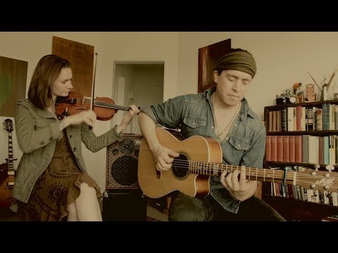 Travelers - Jenna Colombet & Dani Vargas