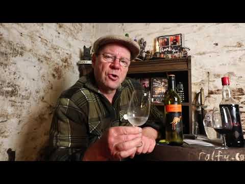 ralfy review 878 Extras - bigclivedotcom made me some wine !