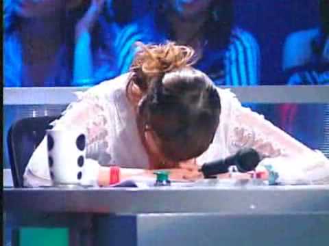 Qual é o seu talento - Cynthia Zamorano em crise de risos