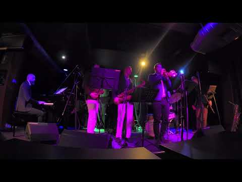 "Just Plain Talkin" - Andrew Dickeson's "Jahbero" featuring Eric Alexander.