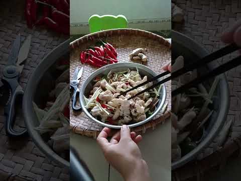 Boneless chicken feet dipped in lemongrass and kumquat #halongdecouverte #food