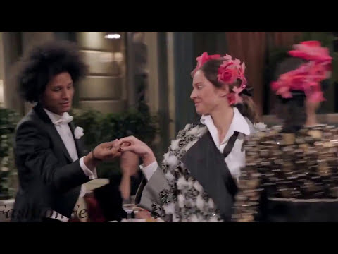 Chanel | Pre-Fall 2016/2017 (Paris Cosmopolite) Full Fashion Show