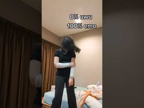 Sonic saved you from cringe😐