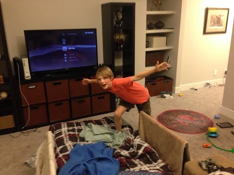 We made a fort!!! |another stupid vlog|