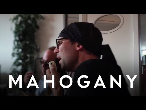 Jamie Lidell - She Needs Me | Mahogany Session