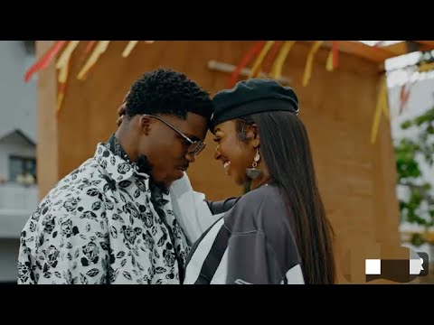 Axel Merryl ft. Mia Guissé - Titulaire (clip officiel) avec Bass Thioung